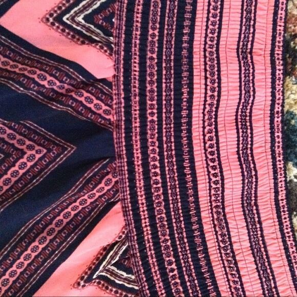 💕🛍🛒EXPRESS skater skirt large chevron- pattern coral/navy blue sz XS/TP - Picture 3 of 5